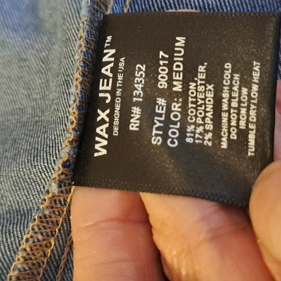 Wax Jean Upscaled Jean Jacket With Hand Painted Peace Sign And Crocheted Accents - Picture 7 of 7